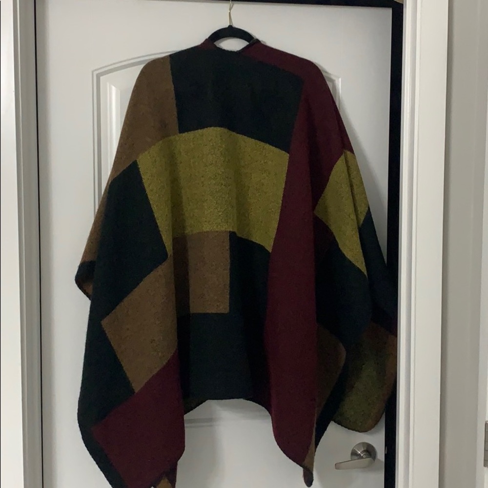 Express shawl/cape - Picture 4 of 4